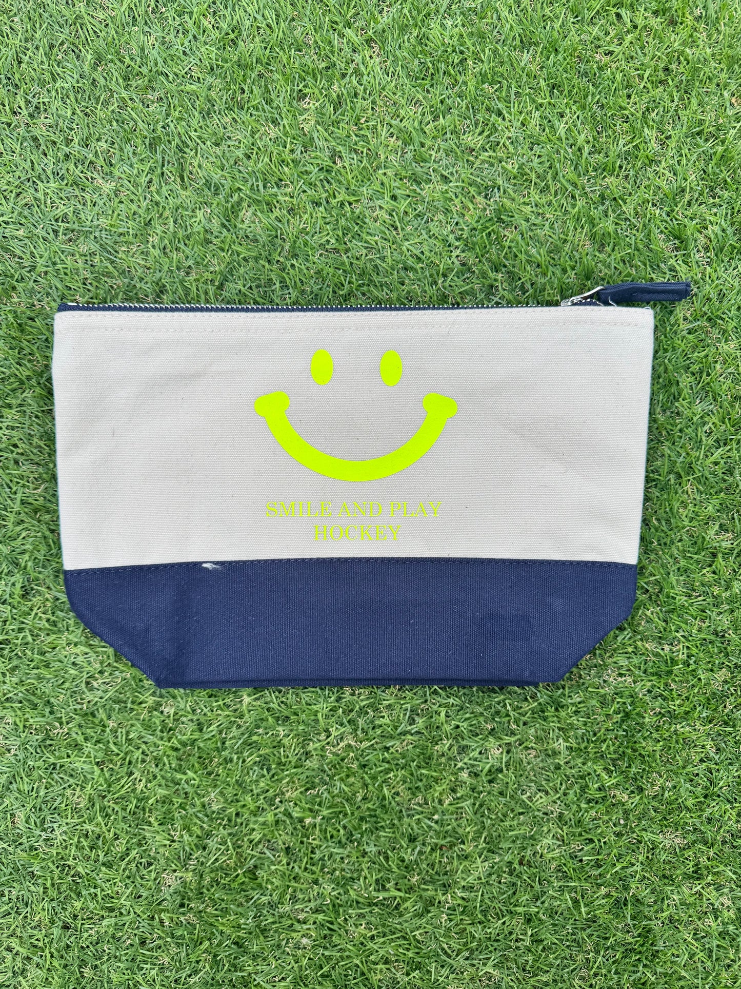TSV - Canvas Smile and Play Hockey